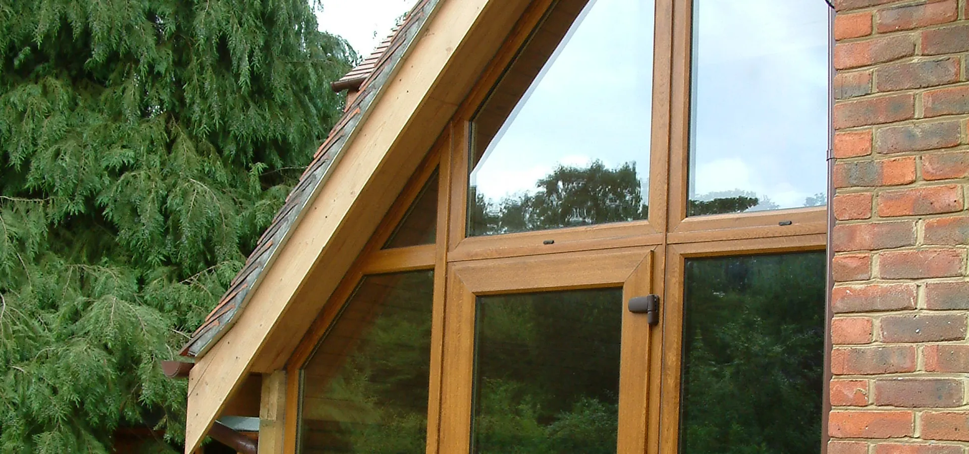 Bay Windows Forest Gate